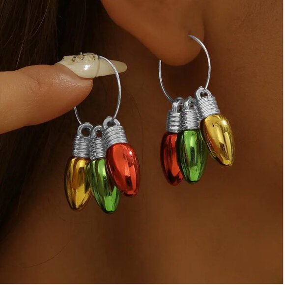 New Fashion Holiday Hoop Dangle Earrings Christmas Bulbs - Picture 2 of 2